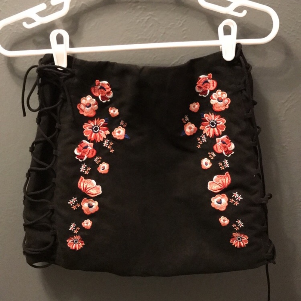 Like new mini skirt